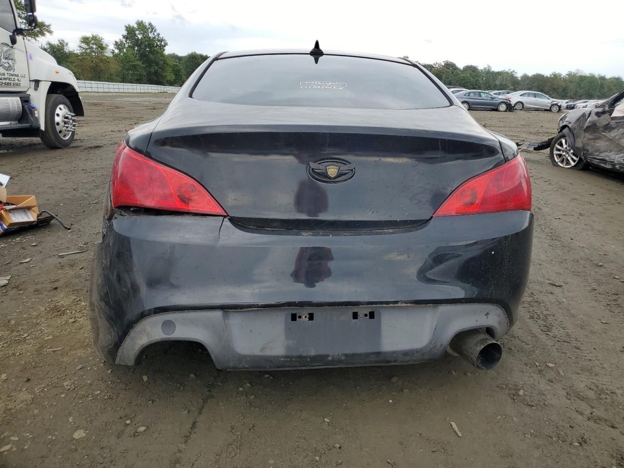 2012 HYUNDAI GENESIS