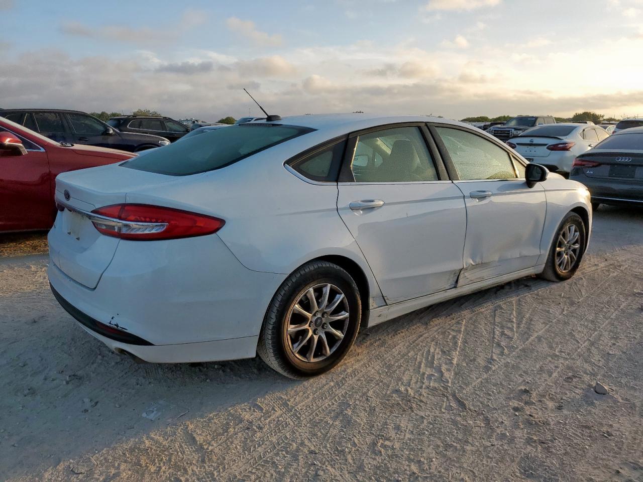 2017 FORD FUSION