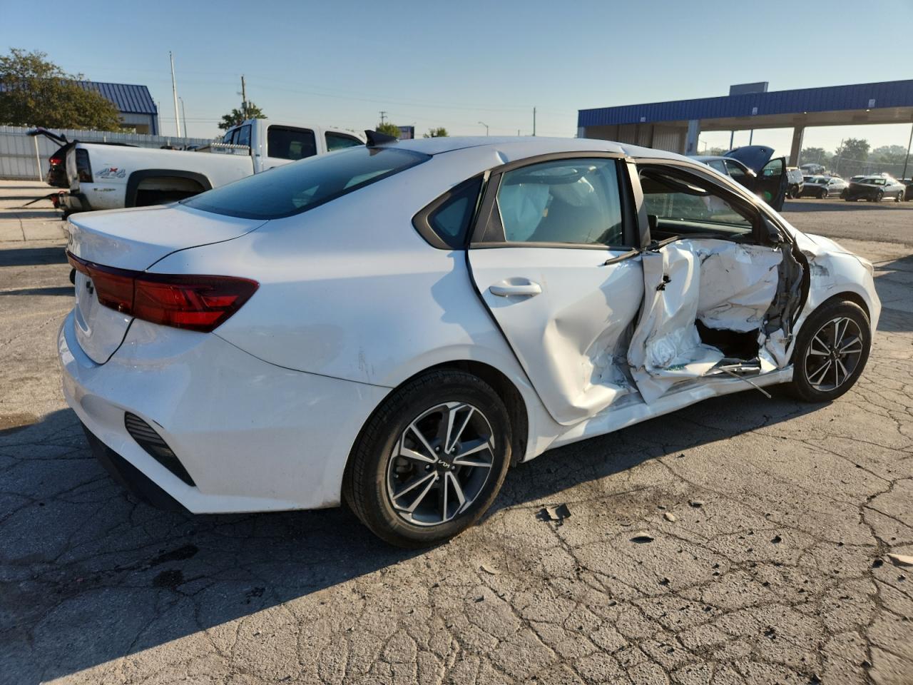 2022 KIA FORTE