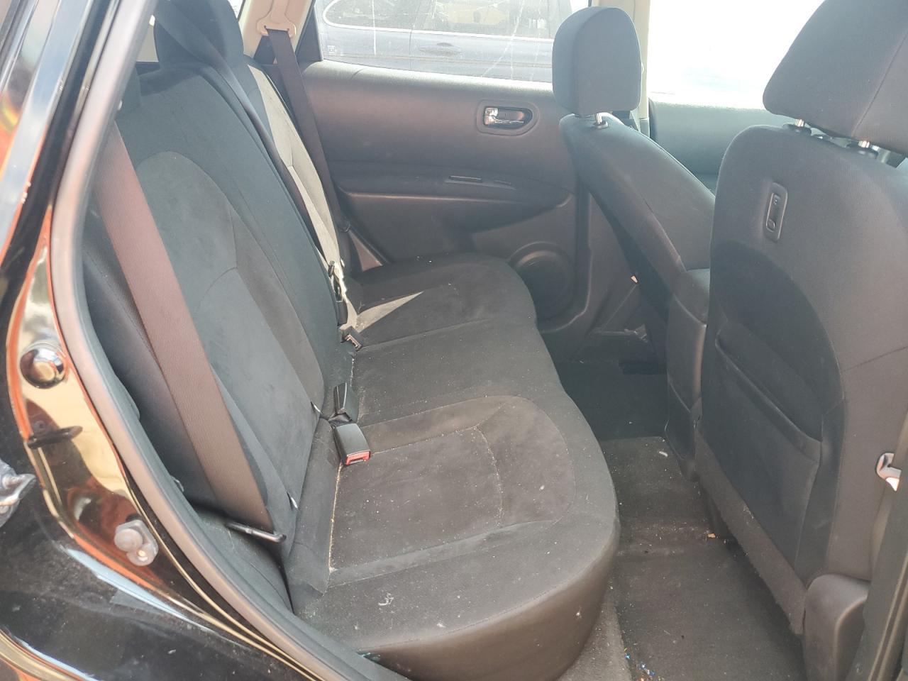 2010 NISSAN ROGUE