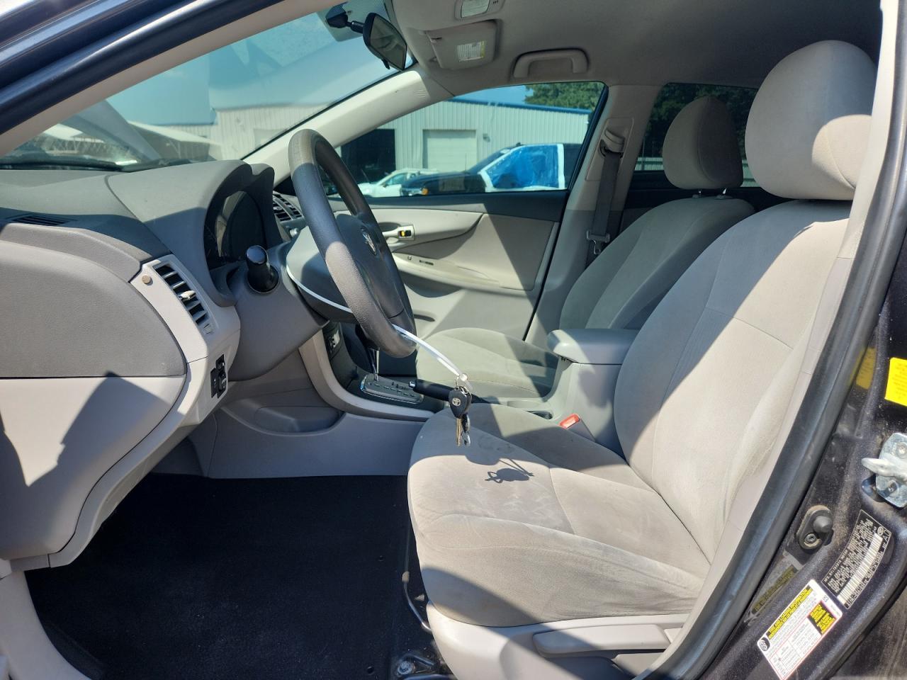 2010 TOYOTA COROLLA