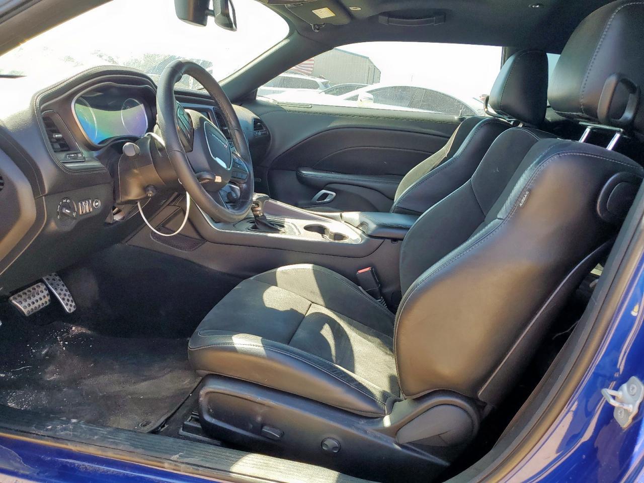 2022 DODGE Challenger