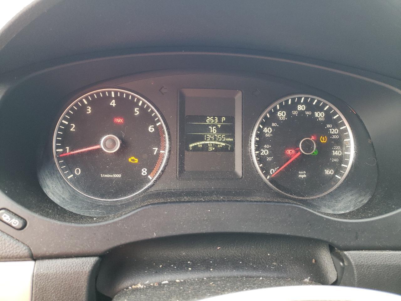 2013 VOLKSWAGEN JETTA