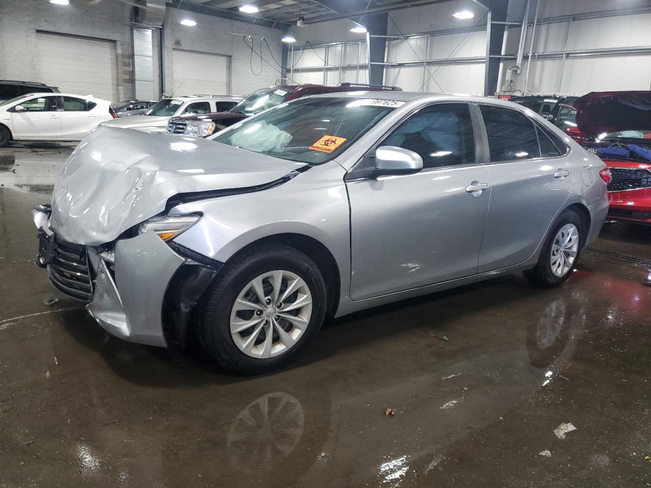 2015 TOYOTA CAMRY