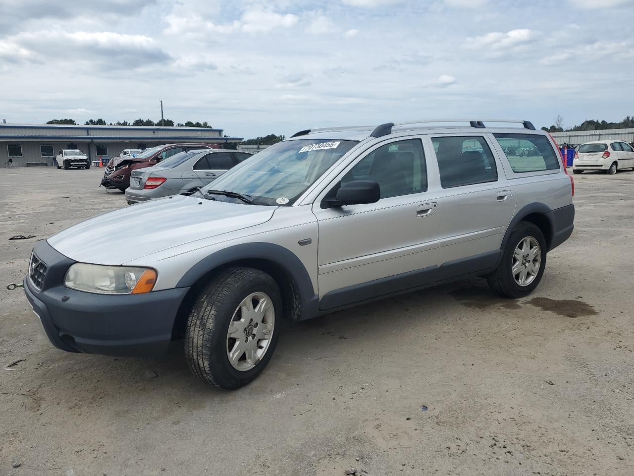 2006 VOLVO XC70