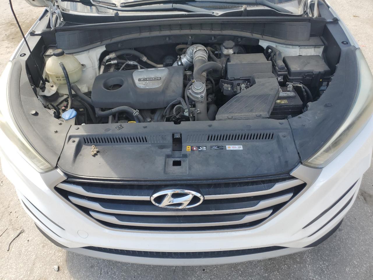 2017 HYUNDAI TUCSON