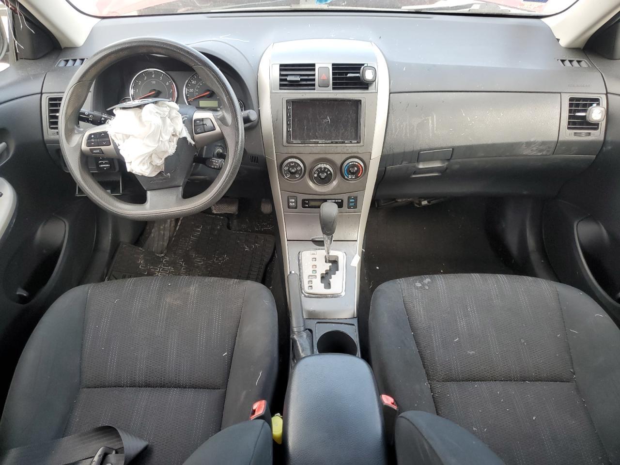 2011 TOYOTA COROLLA