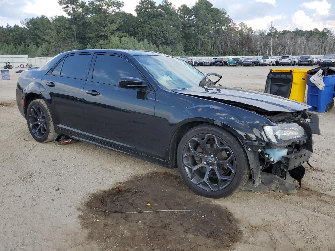 2020 CHRYSLER 300