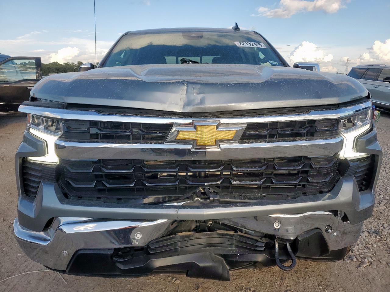 2025 CHEVROLET Silverado