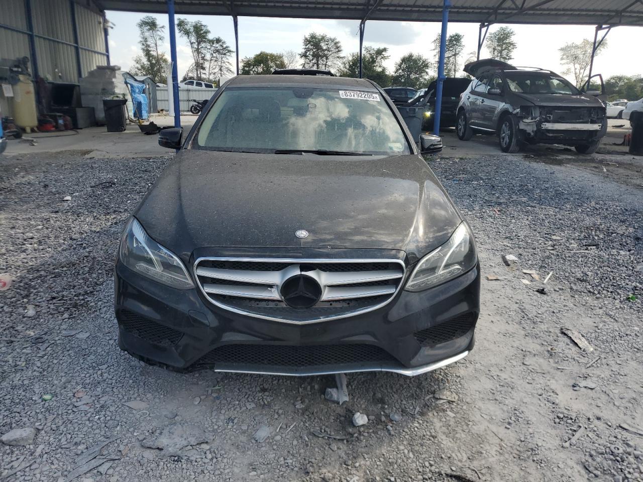 2016 MERCEDES-BENZ E-Class