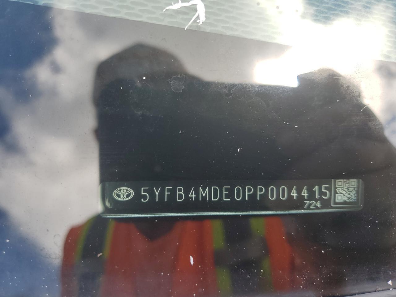 2023 TOYOTA COROLLA