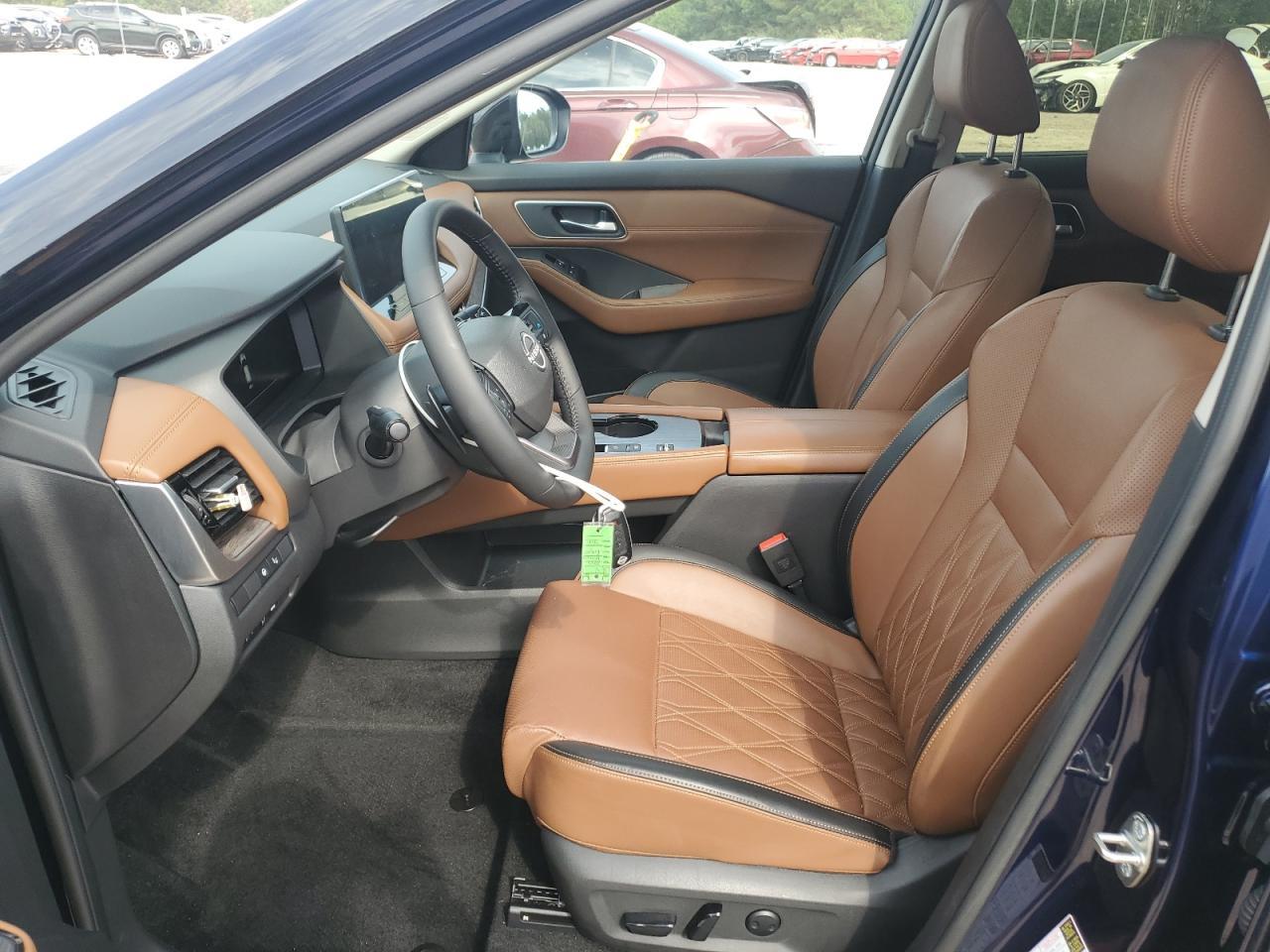 2025 NISSAN ROGUE