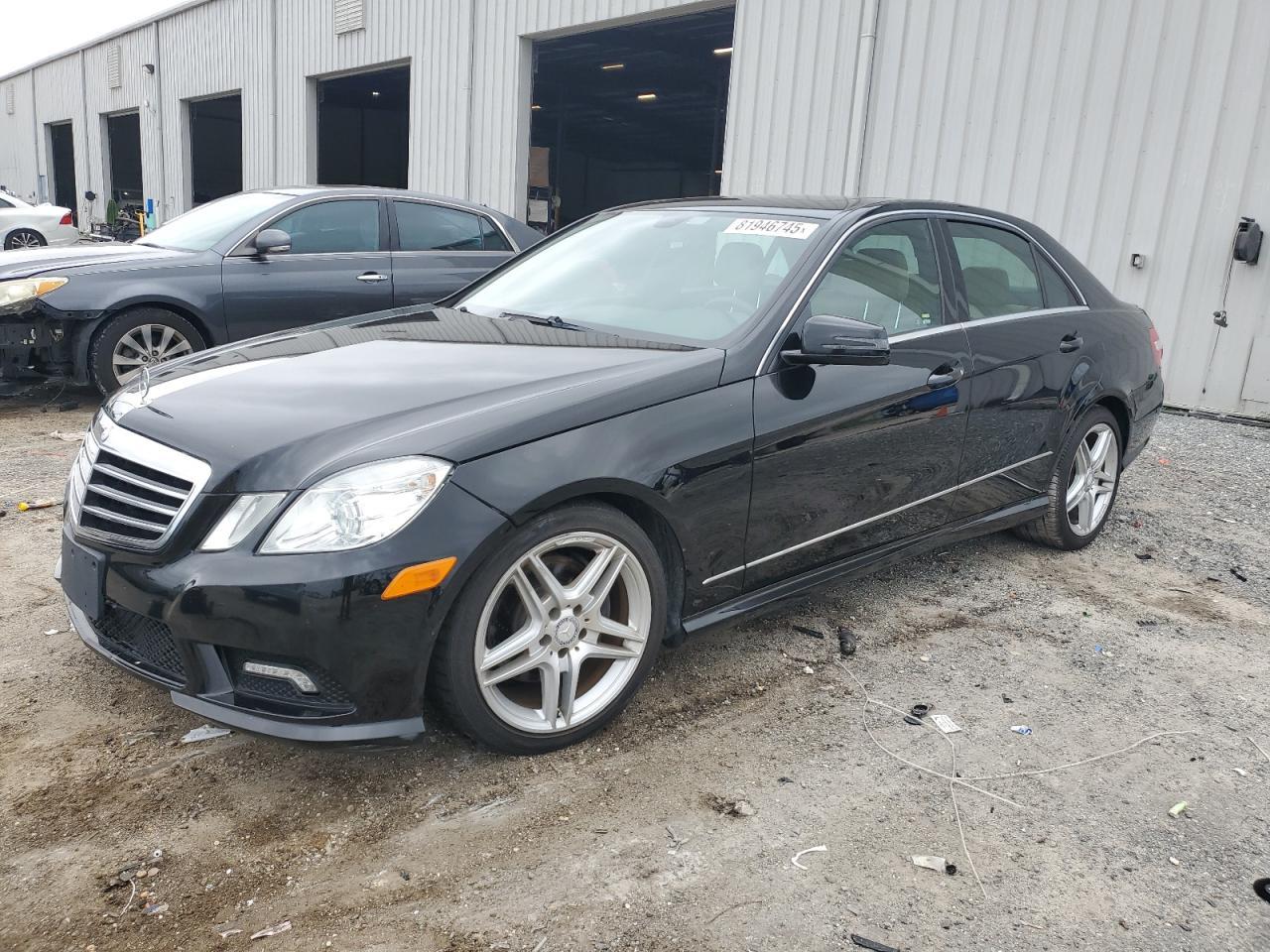 2011 MERCEDES-BENZ E-Class