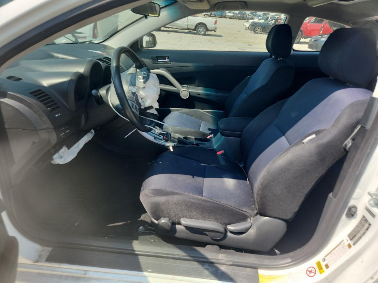 2009 TOYOTA SCION