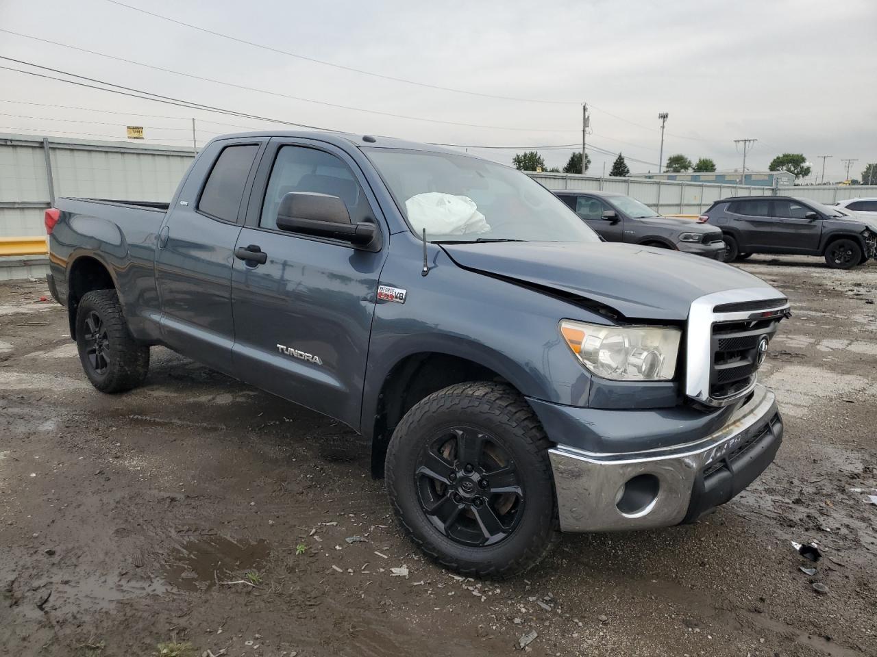 2010 TOYOTA TUNDRA