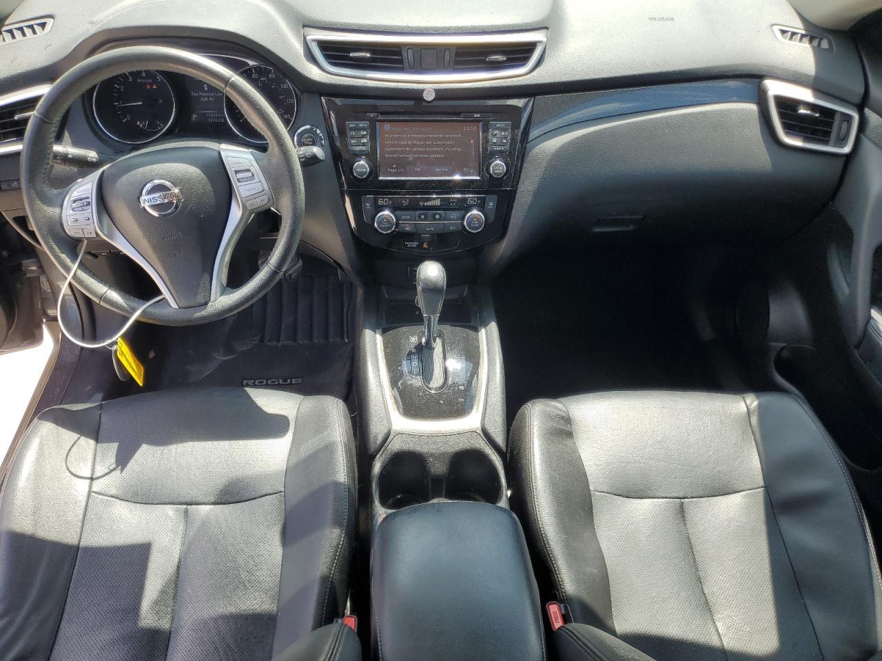 2016 NISSAN ROGUE
