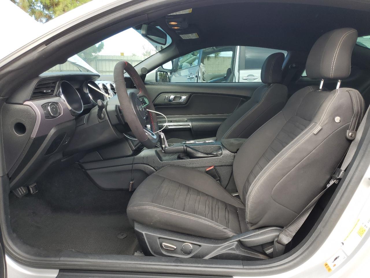2017 FORD MUSTANG