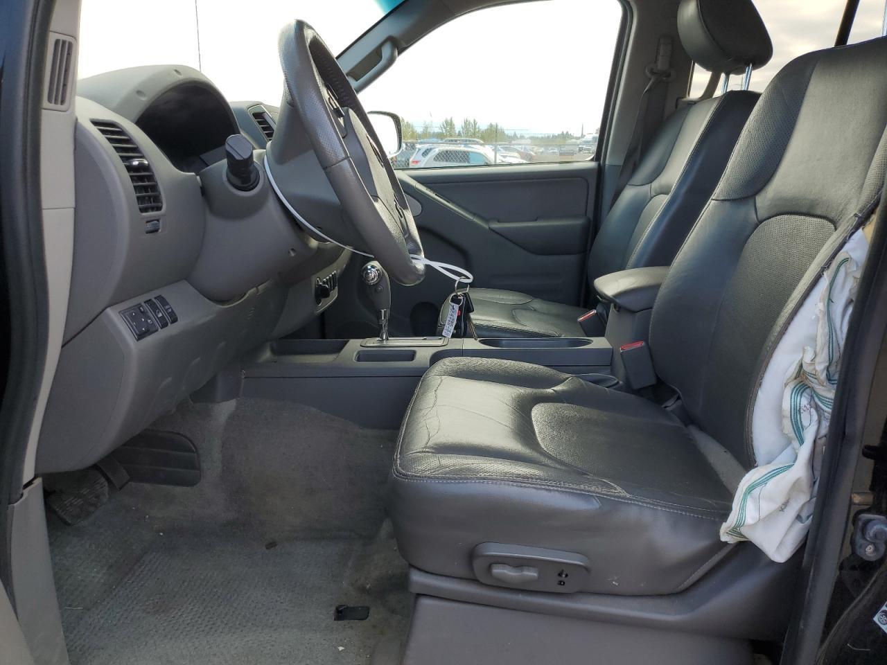 2015 NISSAN Frontier