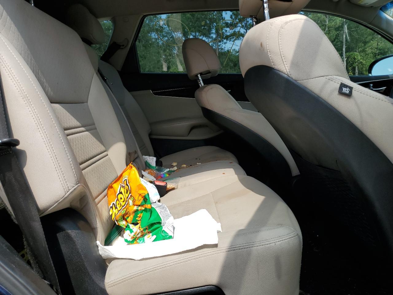 2017 KIA SORENTO
