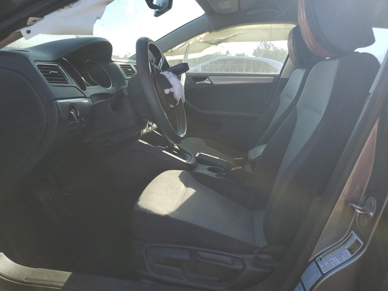 2017 VOLKSWAGEN JETTA