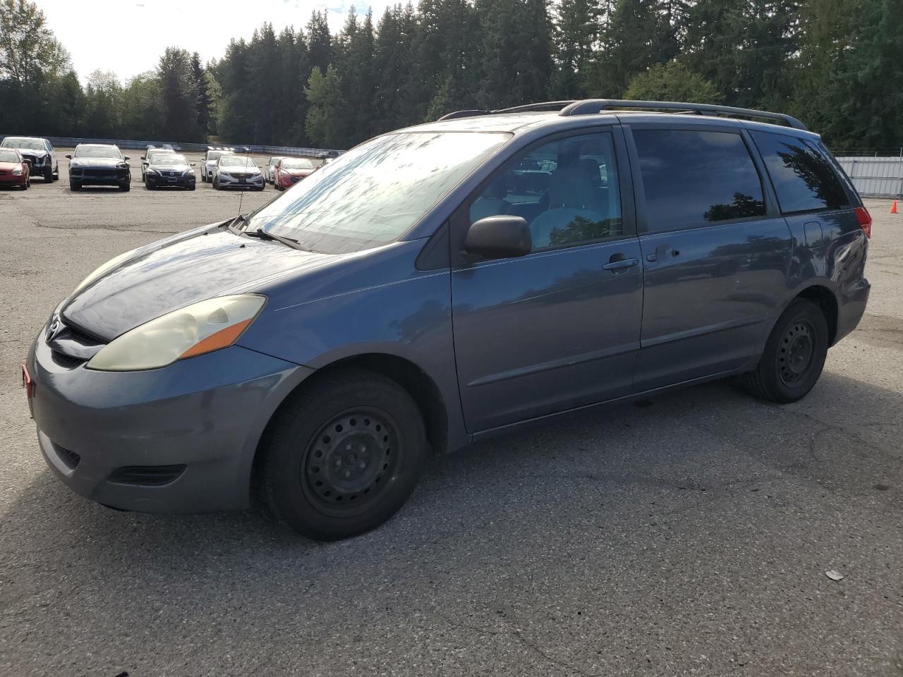 2006 TOYOTA SIENNA
