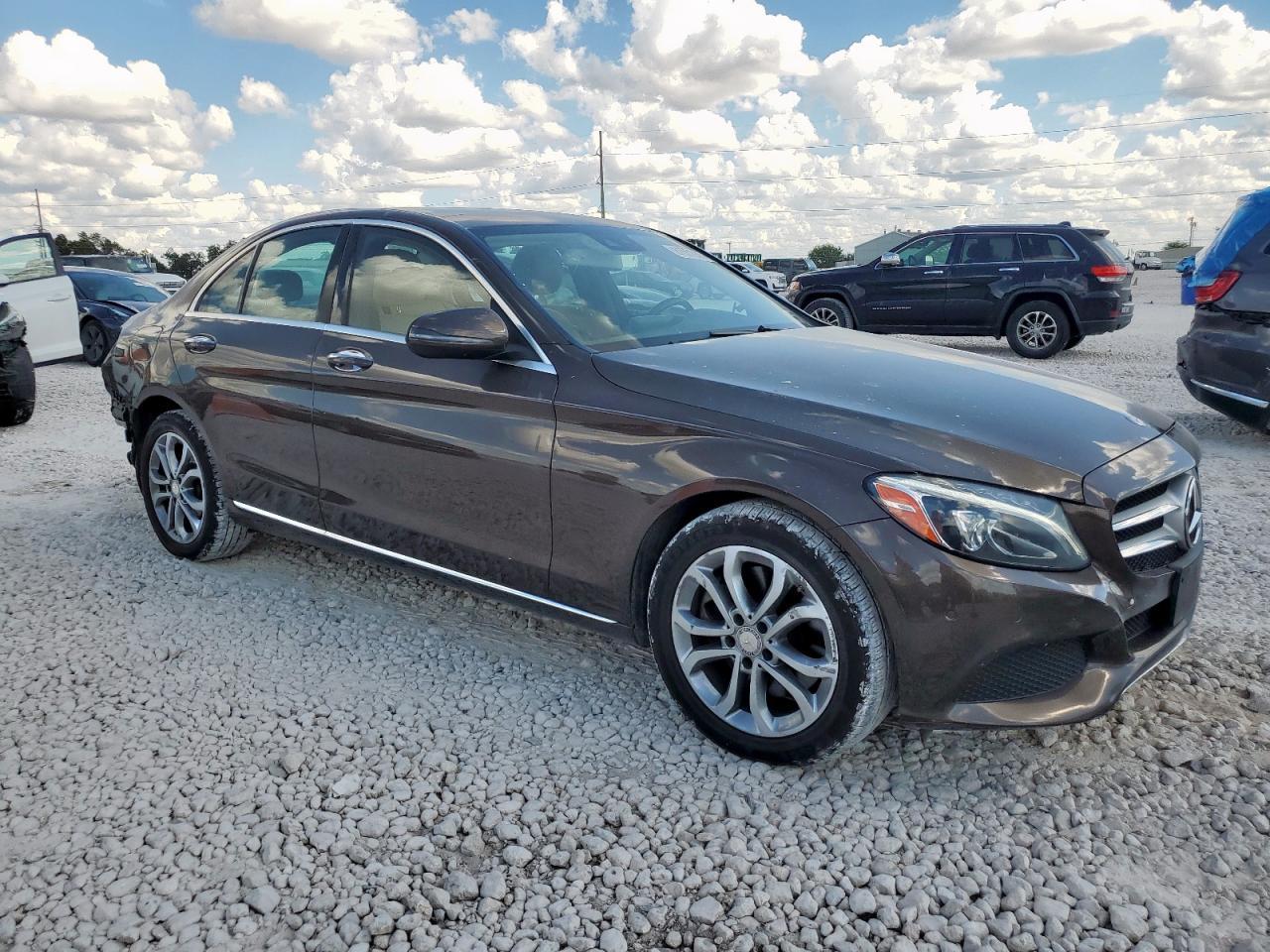 2016 MERCEDES-BENZ C-CLASS