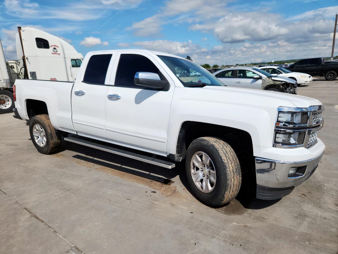 2015 CHEVROLET Silverado
