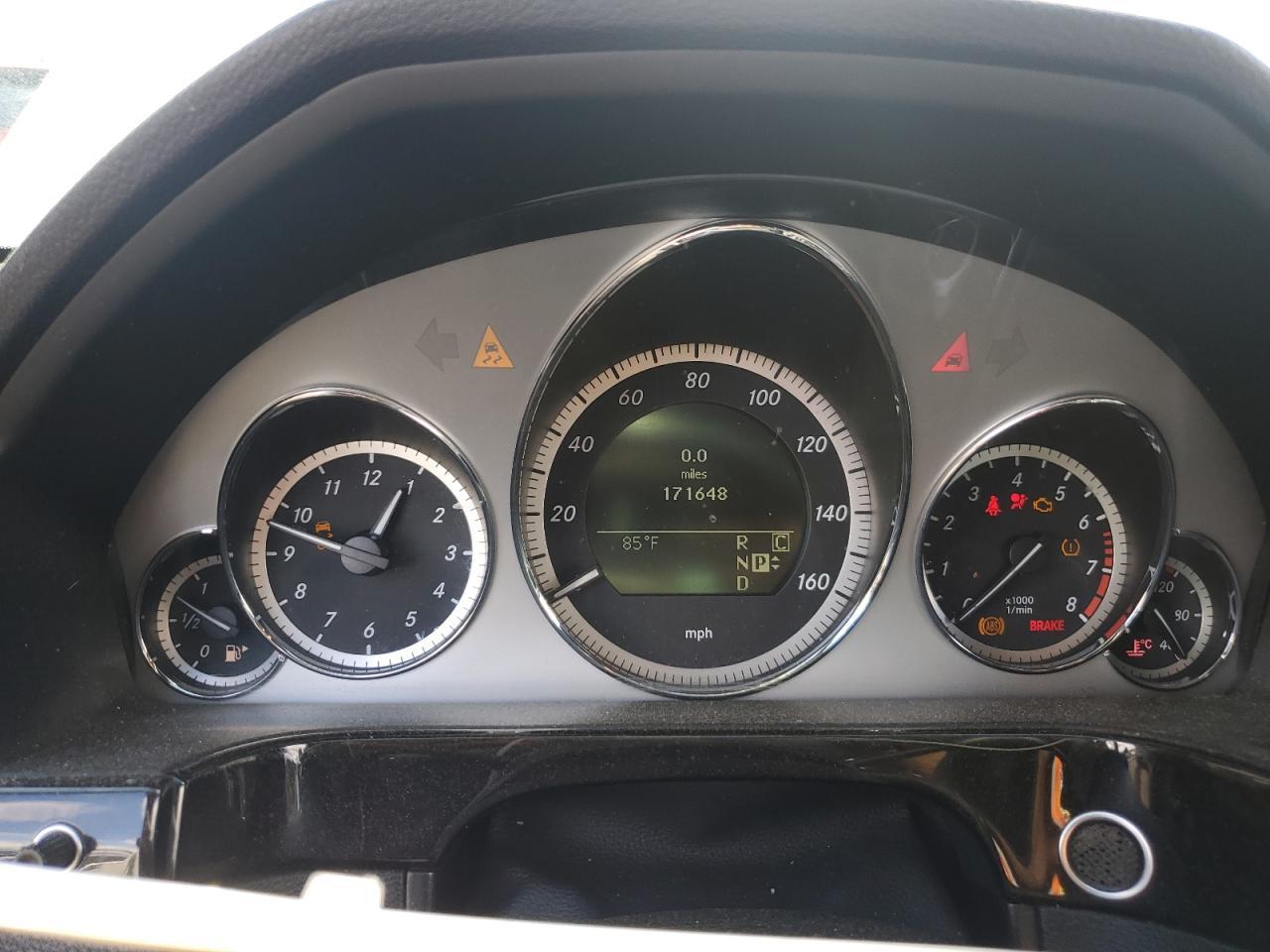 2010 MERCEDES-BENZ E-Class