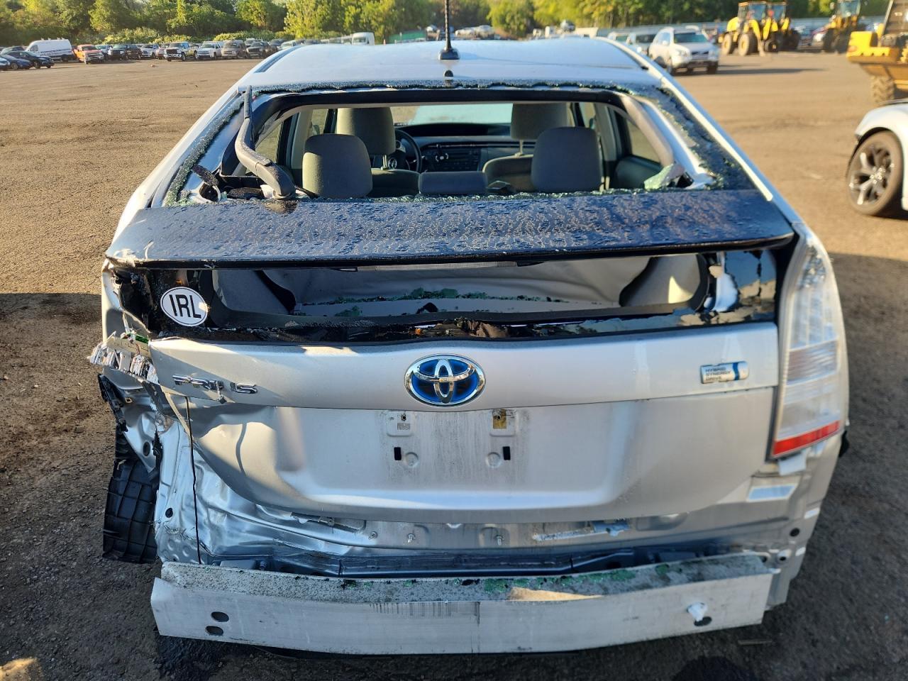 2011 TOYOTA PRIUS