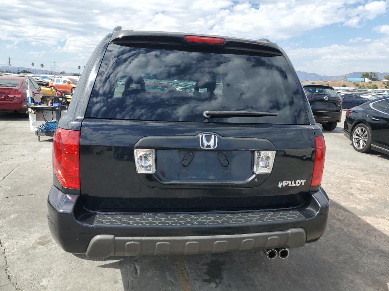 2004 HONDA PILOT