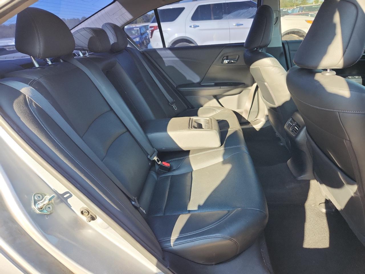 2017 HONDA ACCORD
