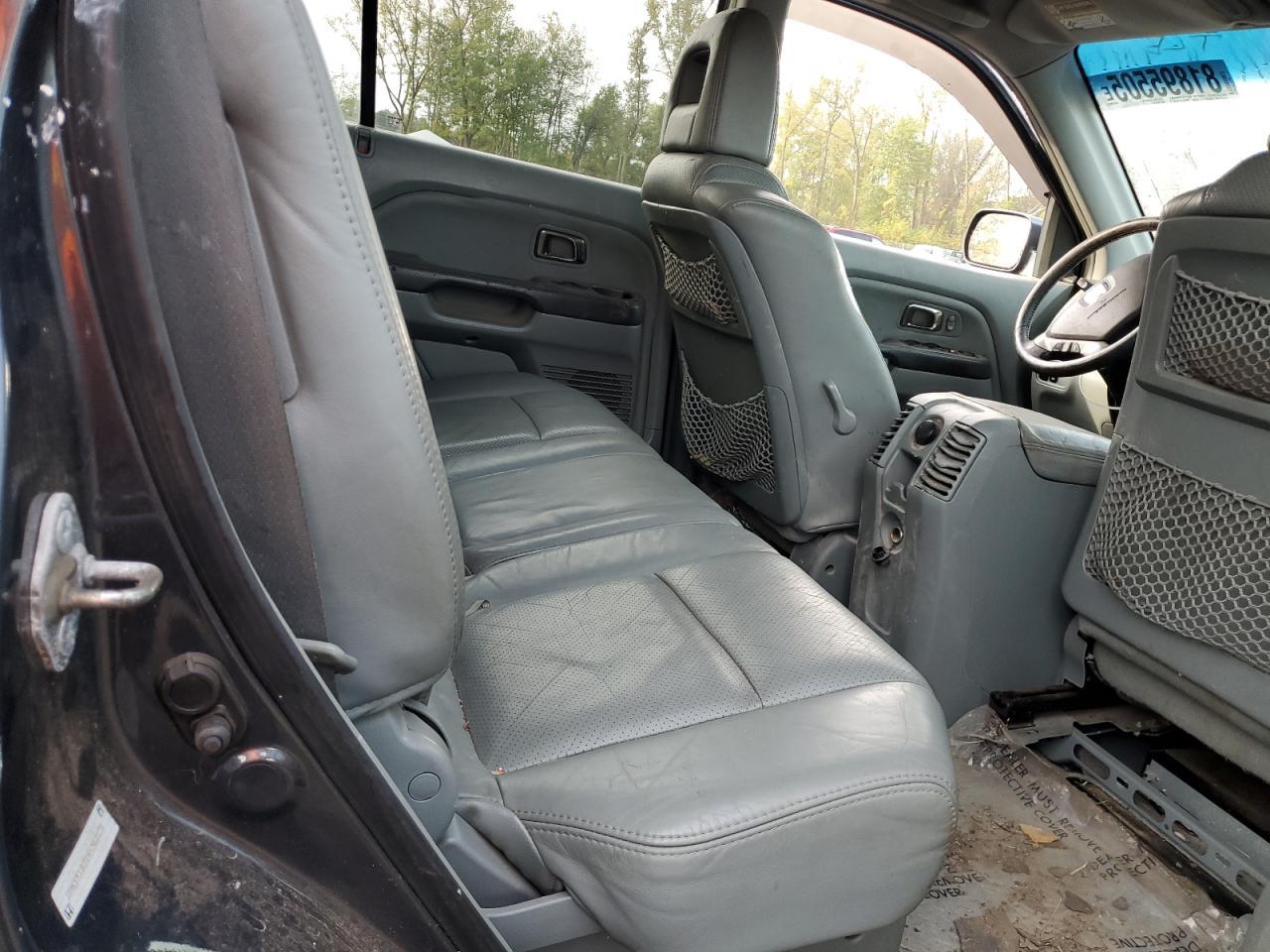 2004 HONDA PILOT