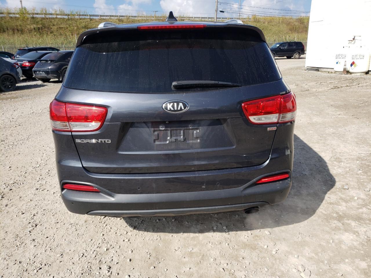2017 KIA SORENTO