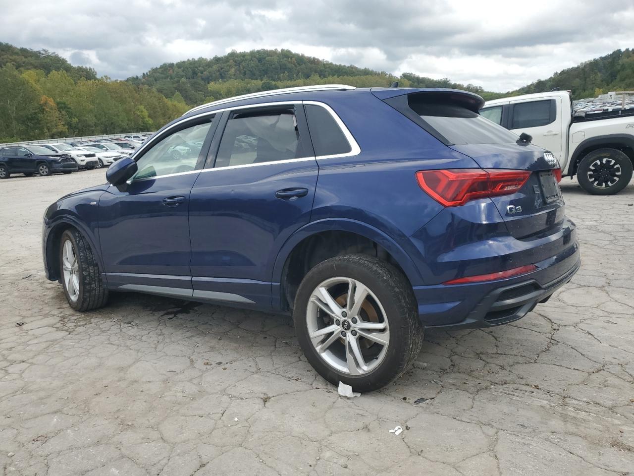 2022 AUDI Q3