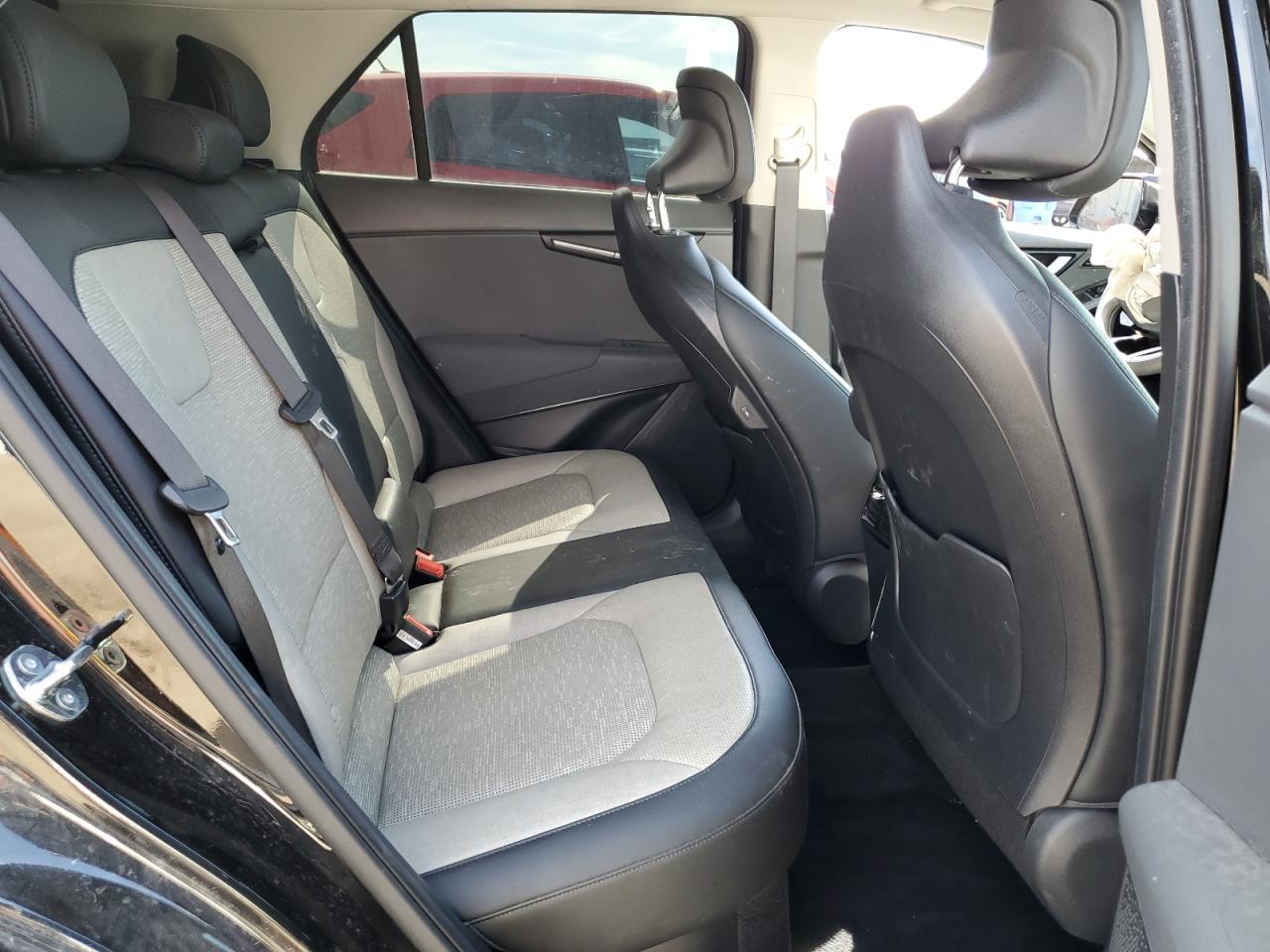 2023 KIA Niro