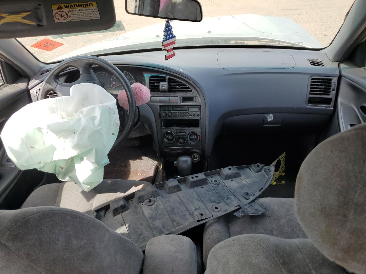 2003 HYUNDAI ELANTRA