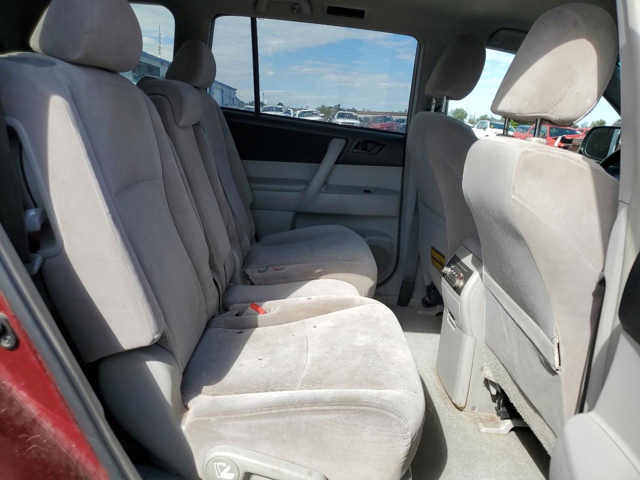 2009 TOYOTA HIGHLANDER