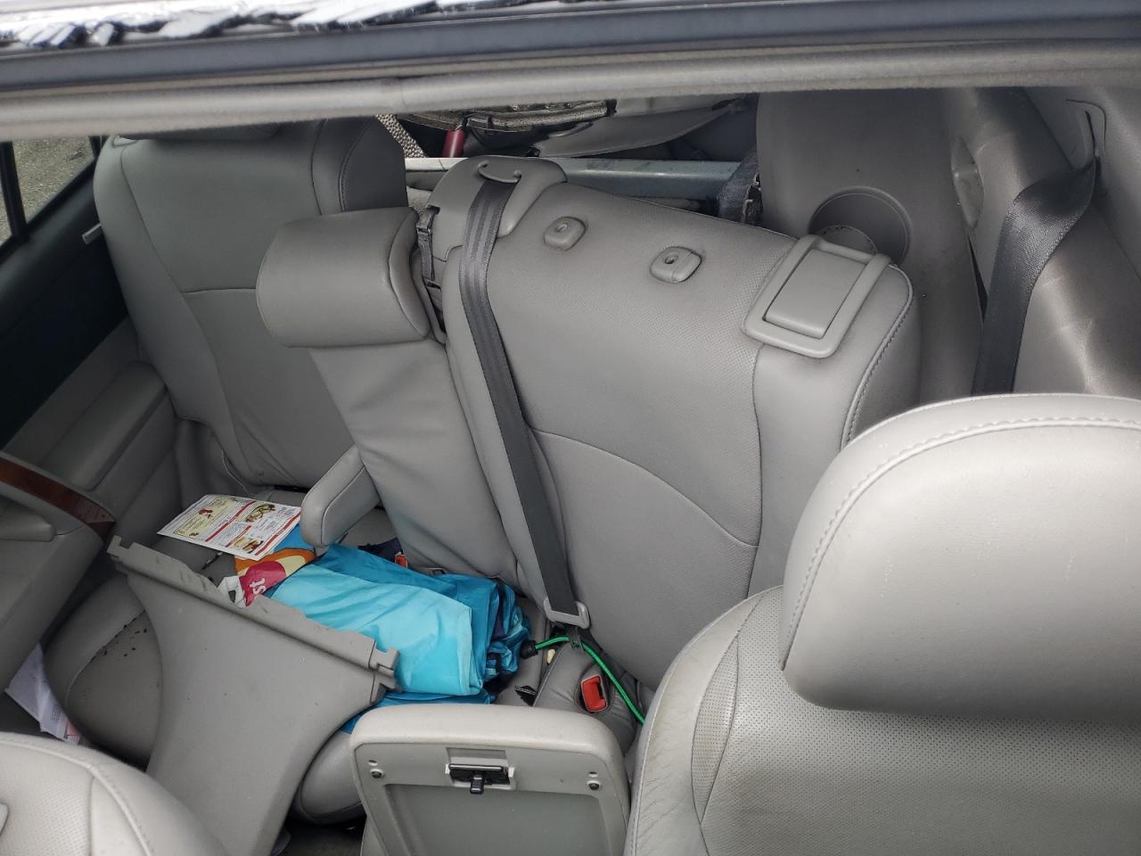 2011 TOYOTA HIGHLANDER