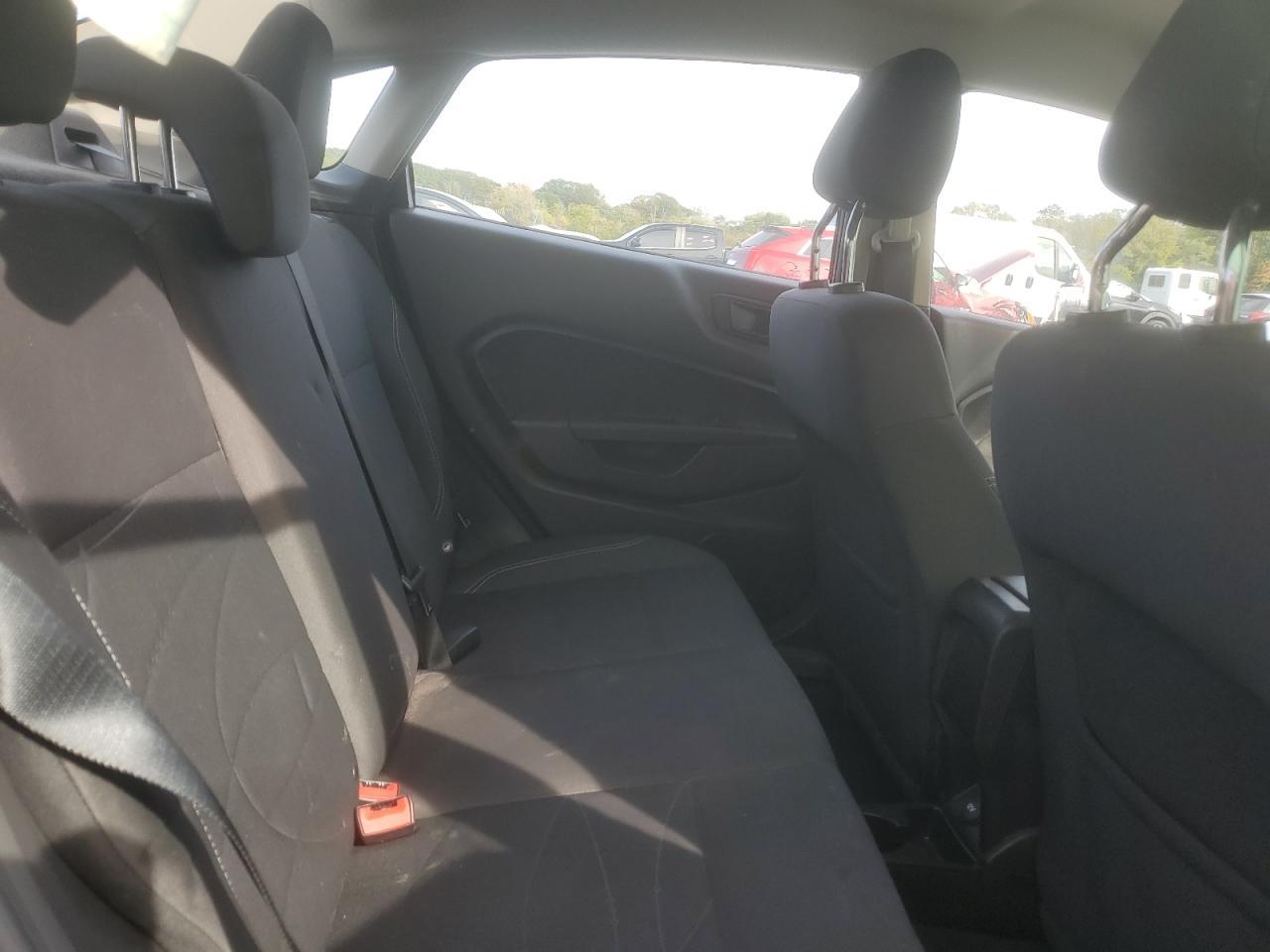 2017 FORD Fiesta