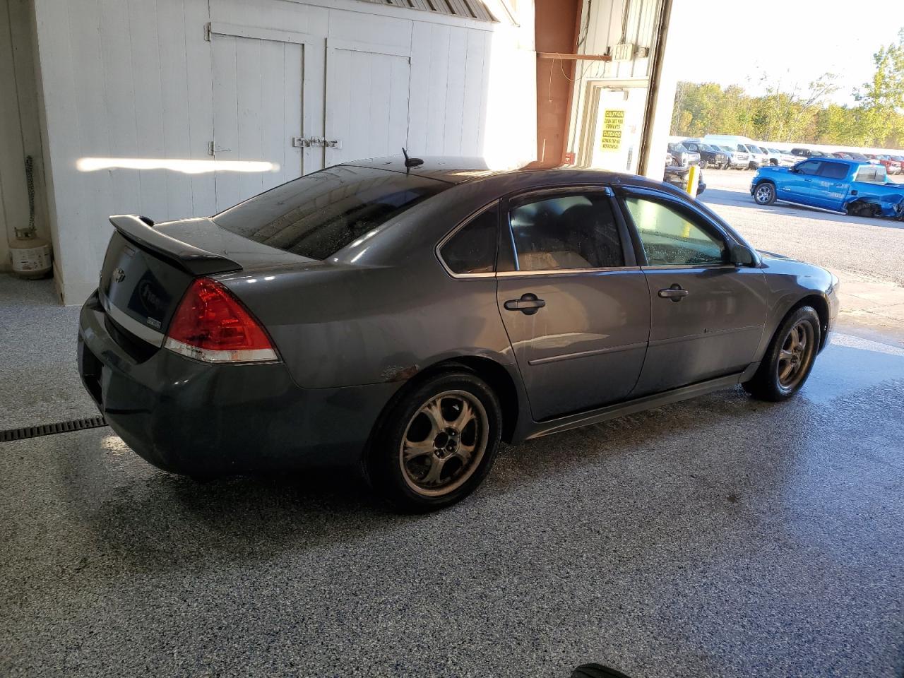 2011 CHEVROLET IMPALA