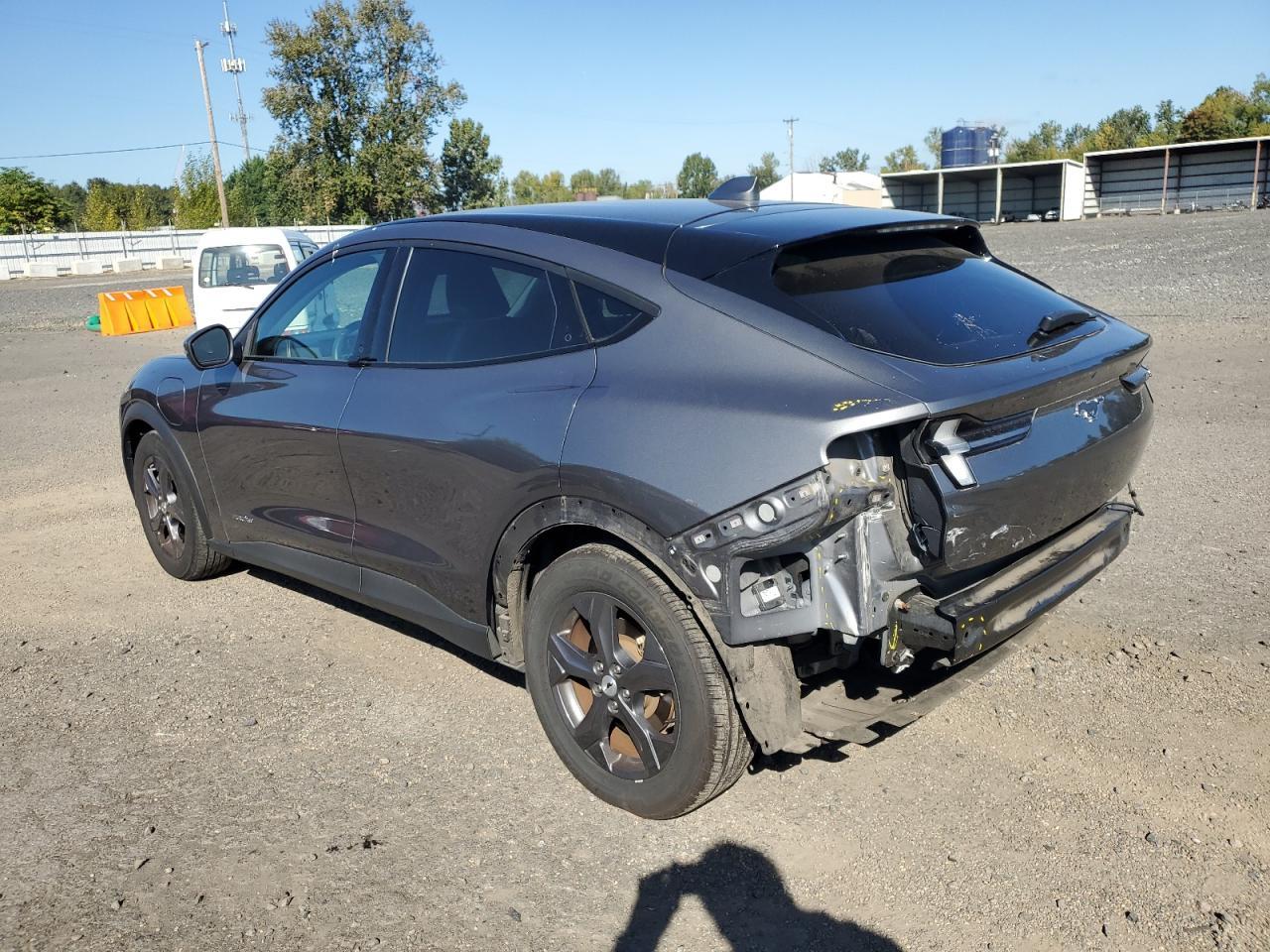 2021 FORD Mustang Mach-E