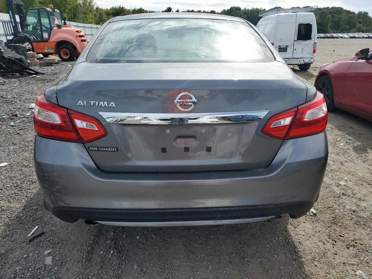 2017 NISSAN ALTIMA
