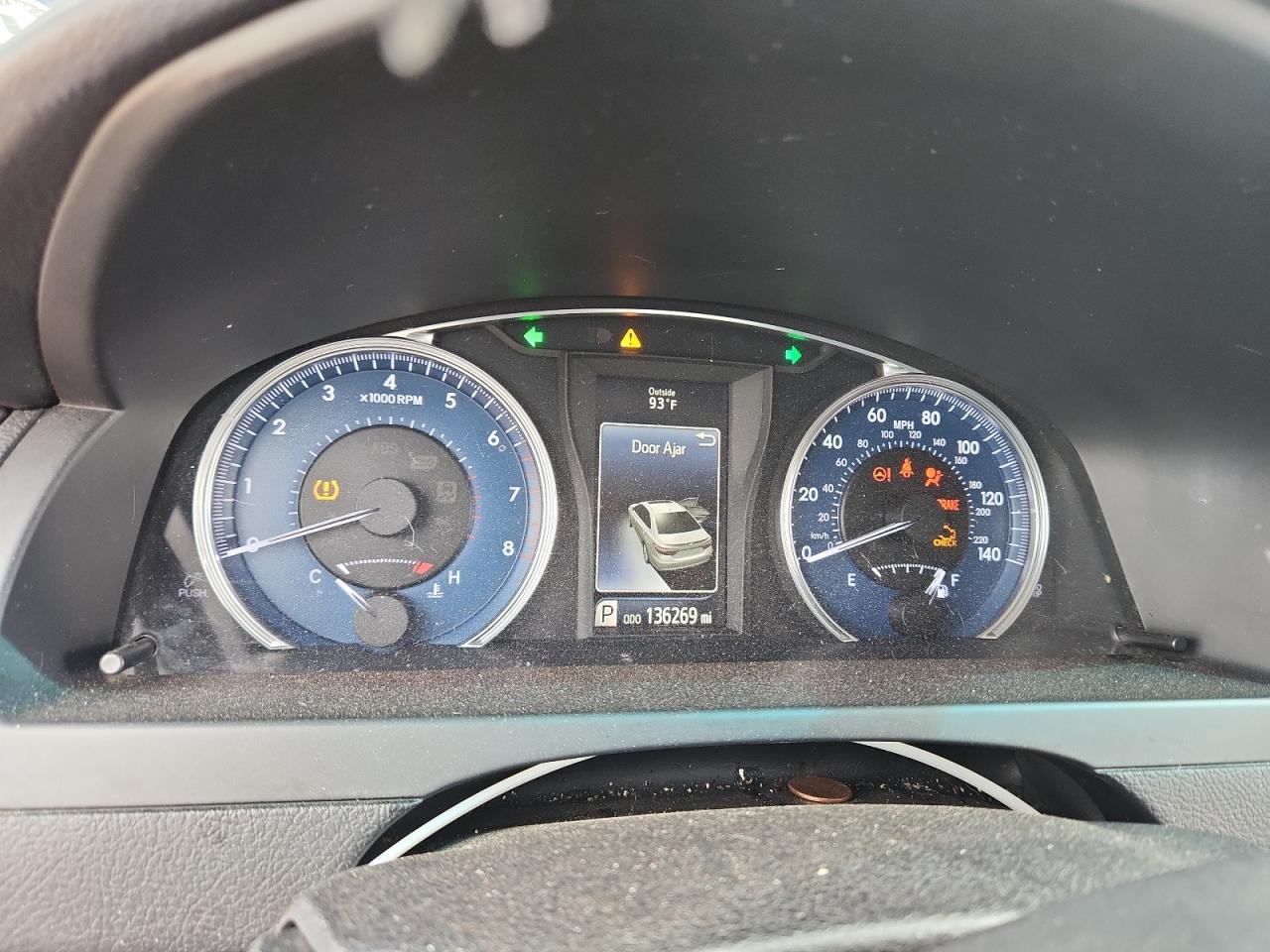2016 TOYOTA CAMRY