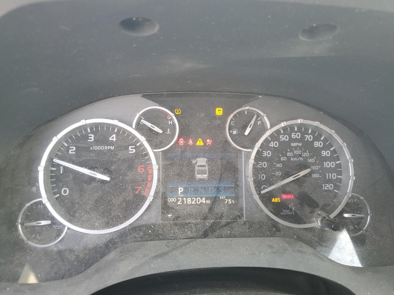 2016 TOYOTA TUNDRA