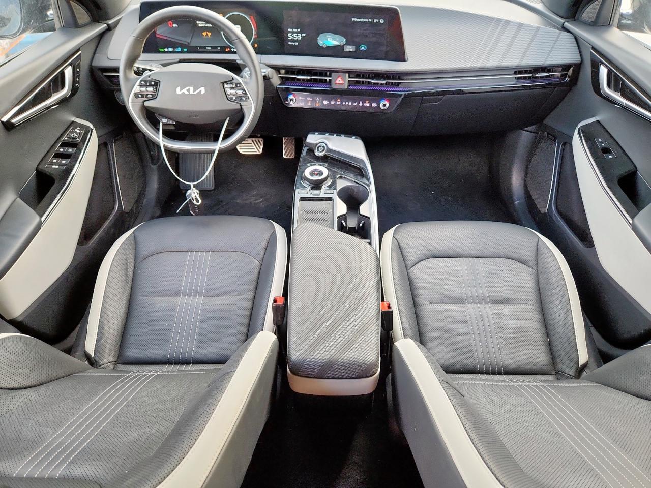 2023 KIA EV6