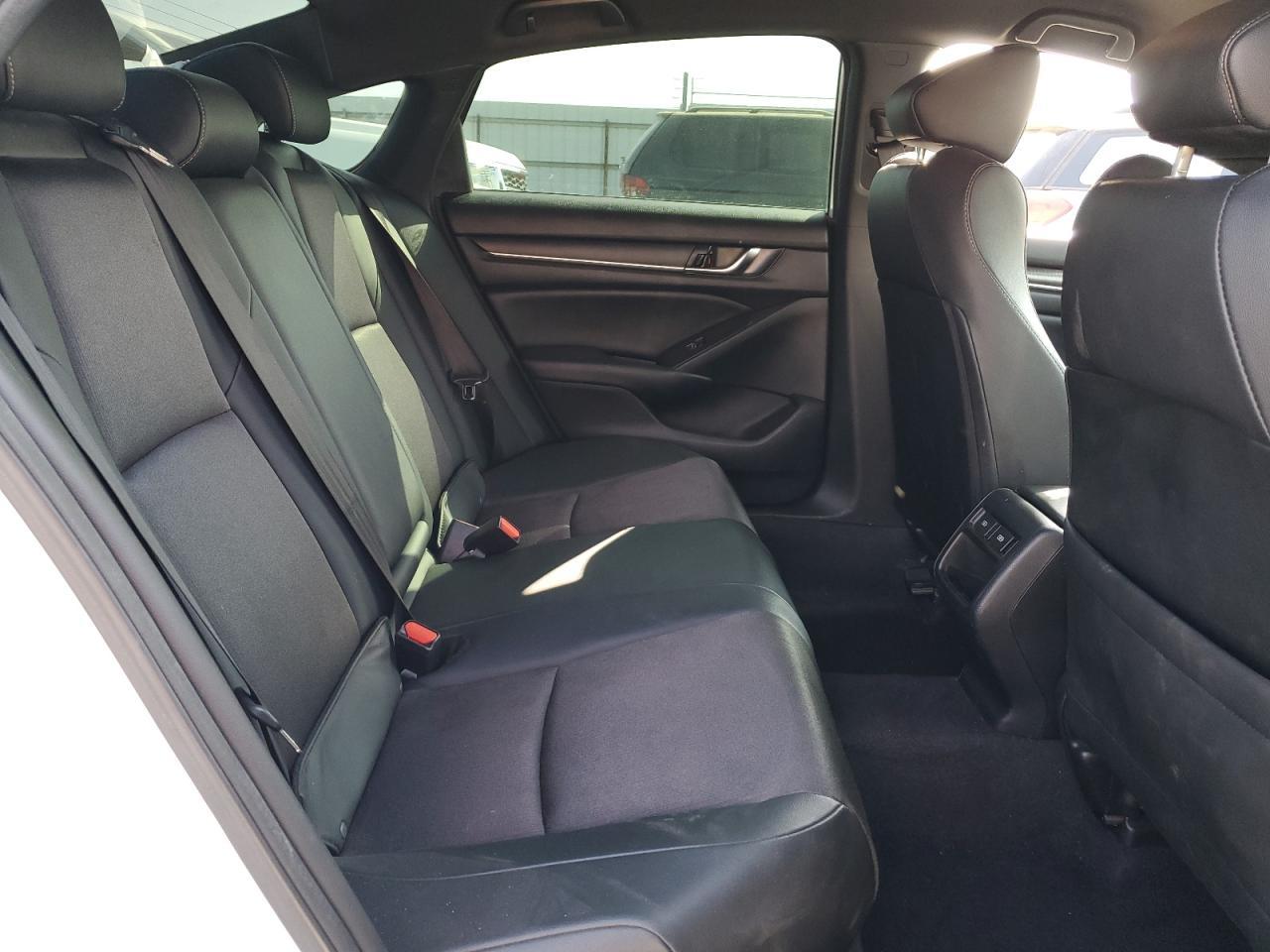 2021 HONDA ACCORD