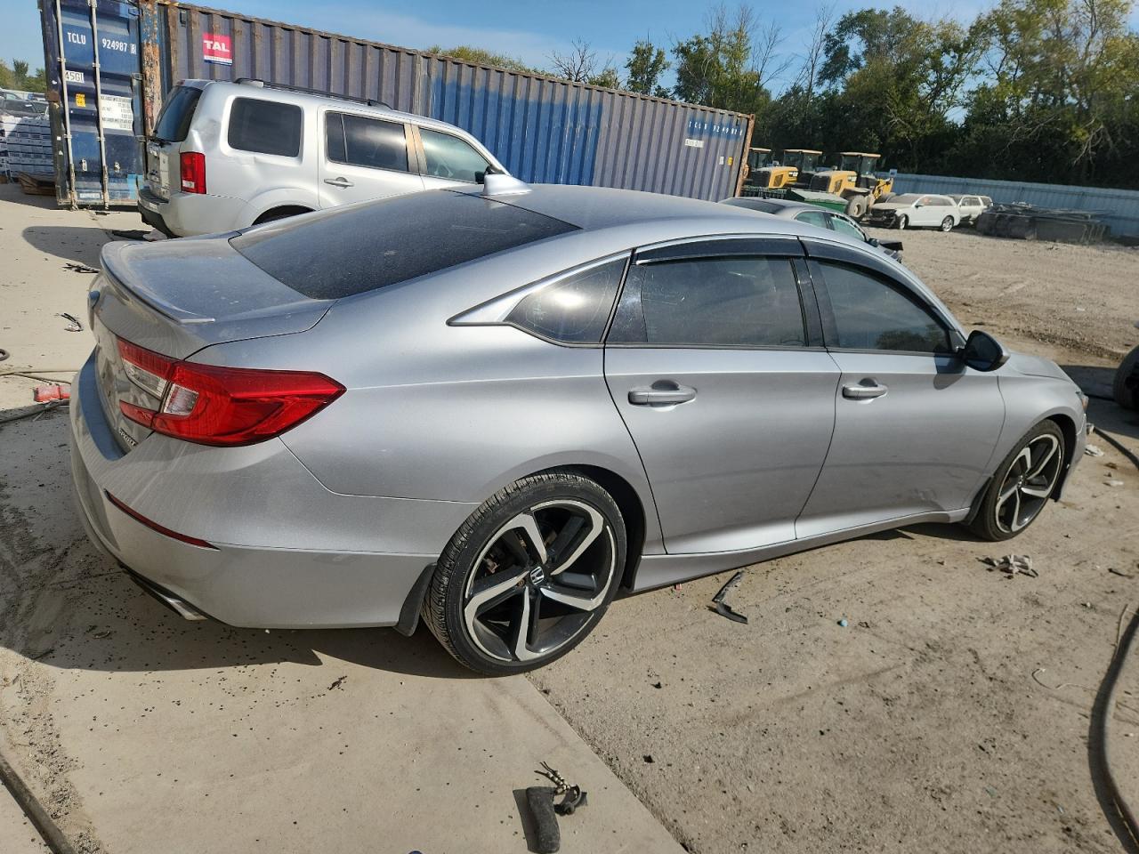2018 HONDA ACCORD