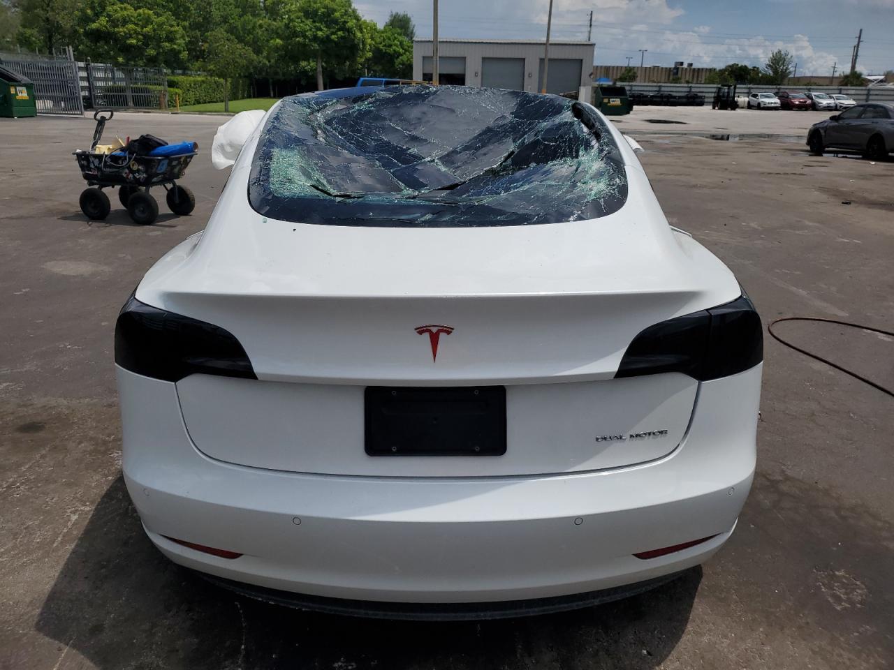 2021 TESLA MODEL 3