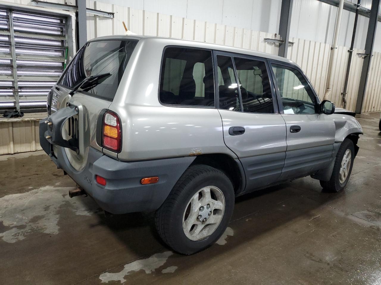 1999 TOYOTA RAV4