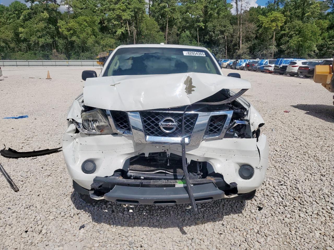 2016 NISSAN Frontier